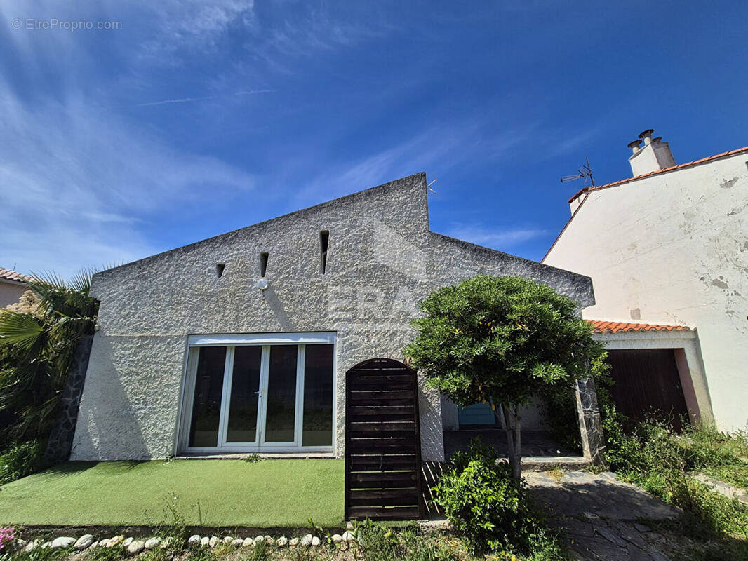 Maison à SAINT-CYPRIEN