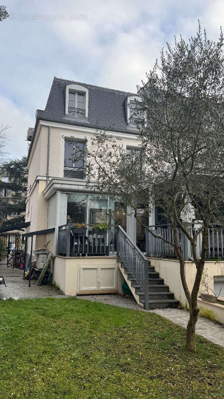 Maison à ENGHIEN-LES-BAINS