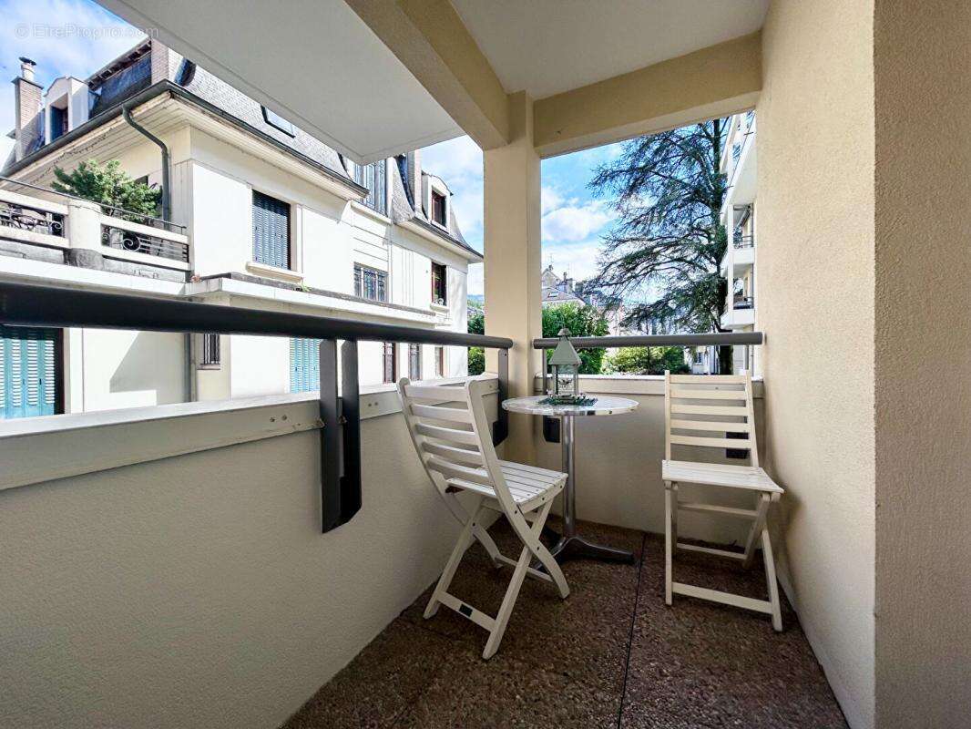 Appartement à AIX-LES-BAINS