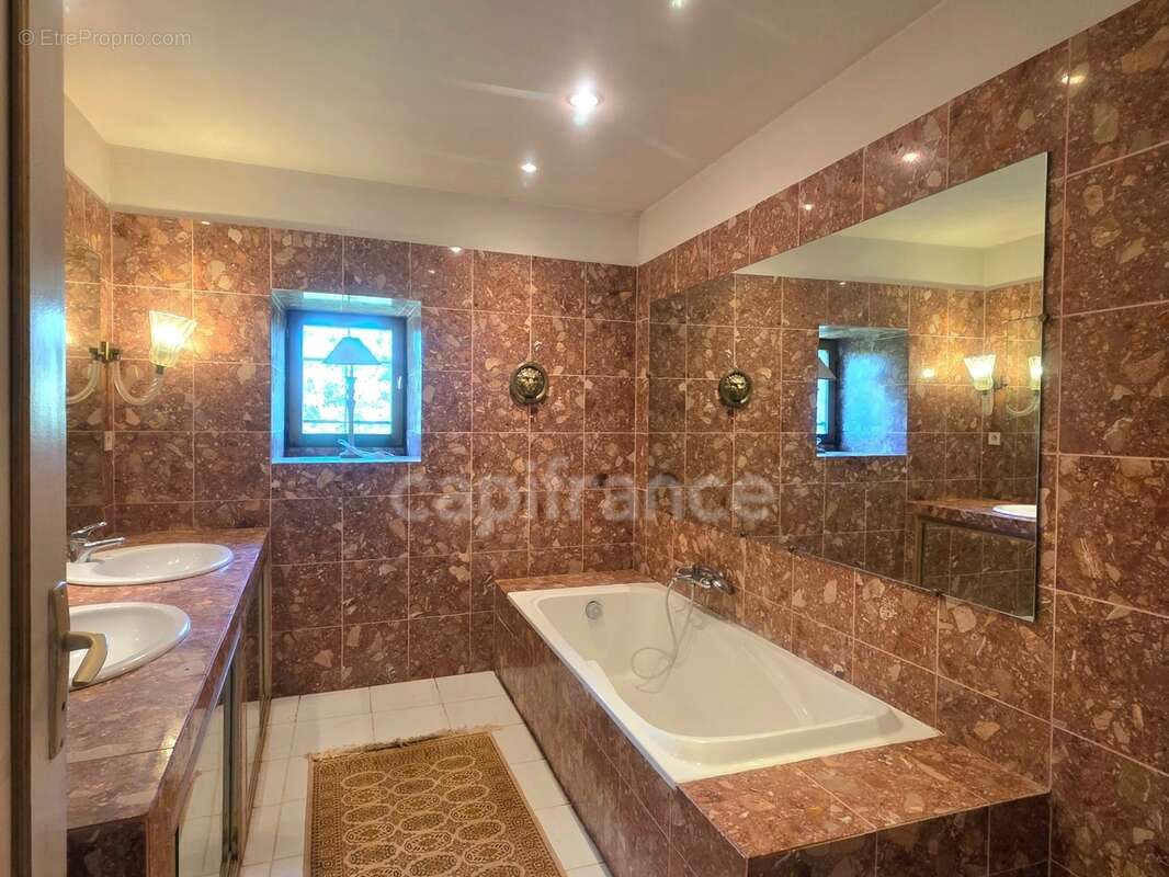 Prestigieuse demeure à vendre au coeur de la Drôme - photo 23