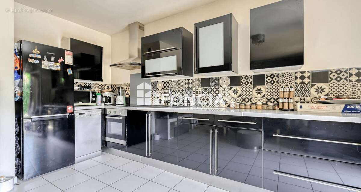 Appartement à BRON