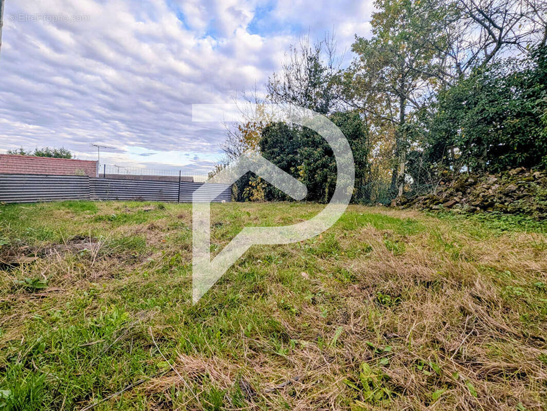 Maison à AMBLAINVILLE