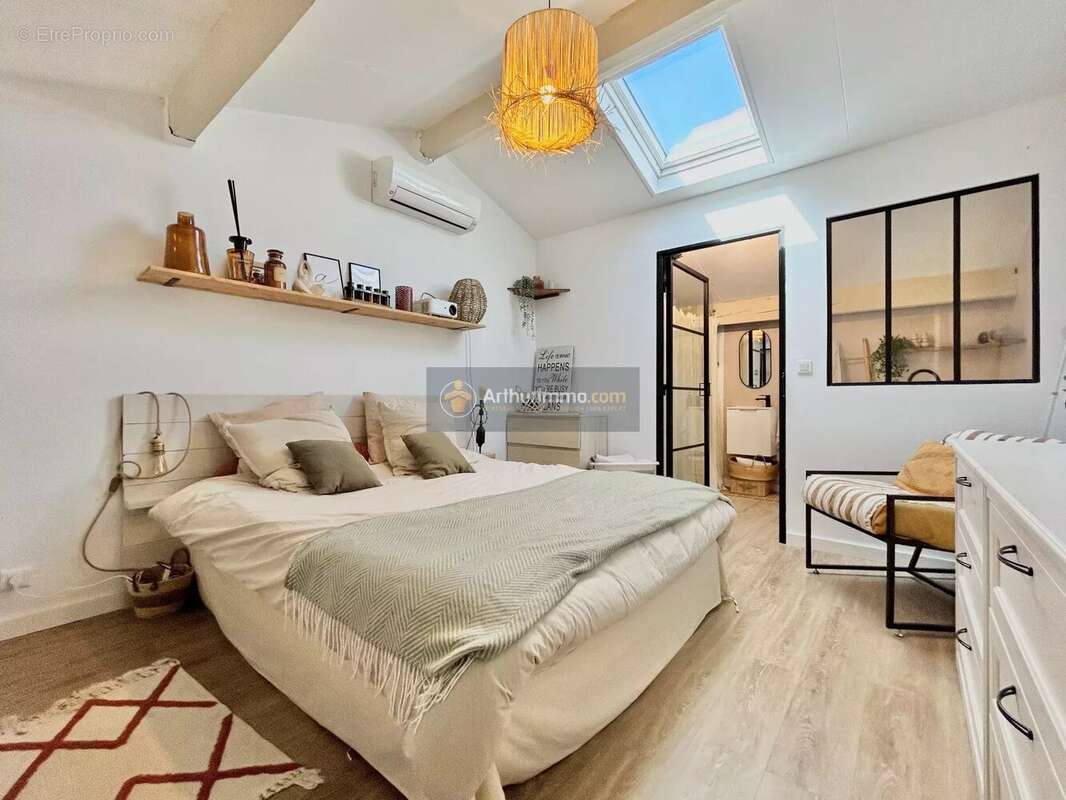 Appartement à FREJUS