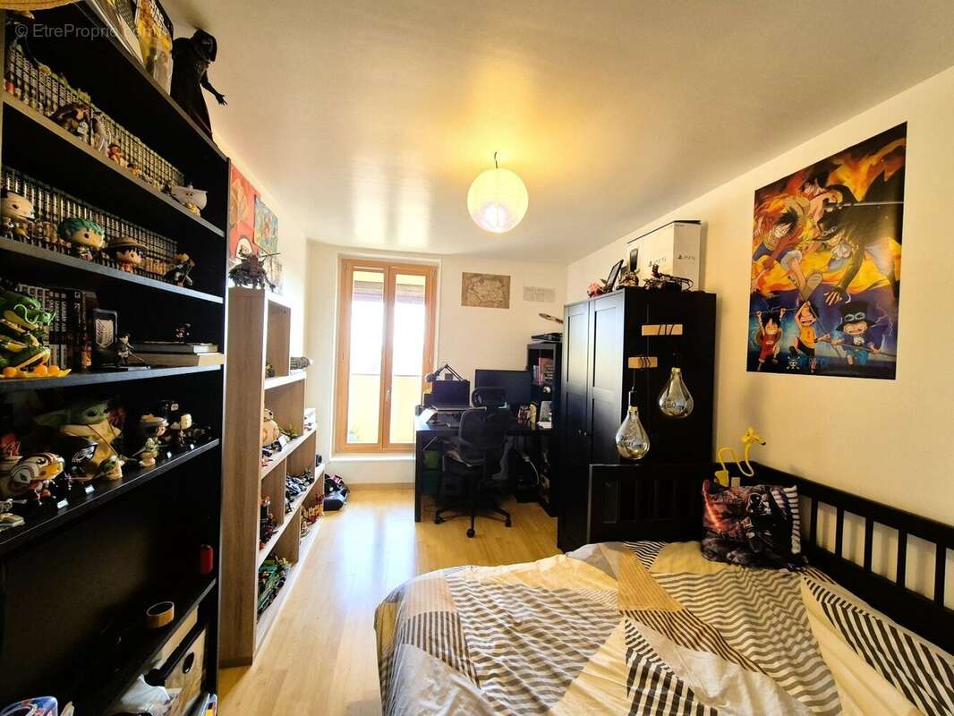 Appartement à SAINT-FARGEAU-PONTHIERRY