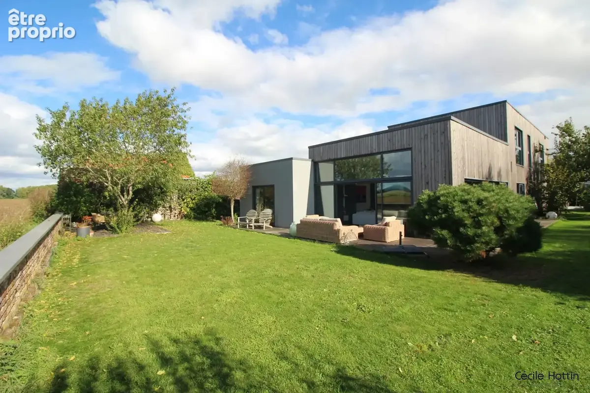 Maison 6 pièces 206 m² à vendre à Tourmignies (59551) - photo 3