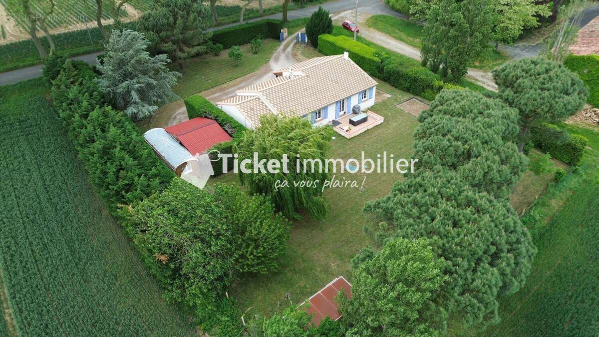 Maison à VILLEFRANCHE-DE-LAURAGAIS