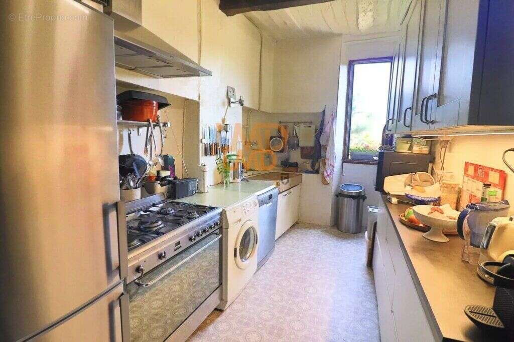 Maison à POURRIERES