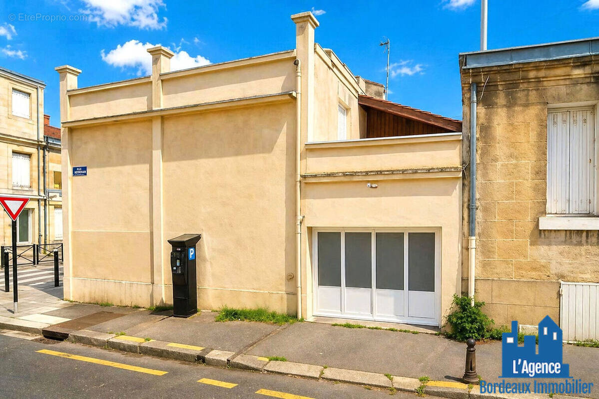 Appartement à BORDEAUX