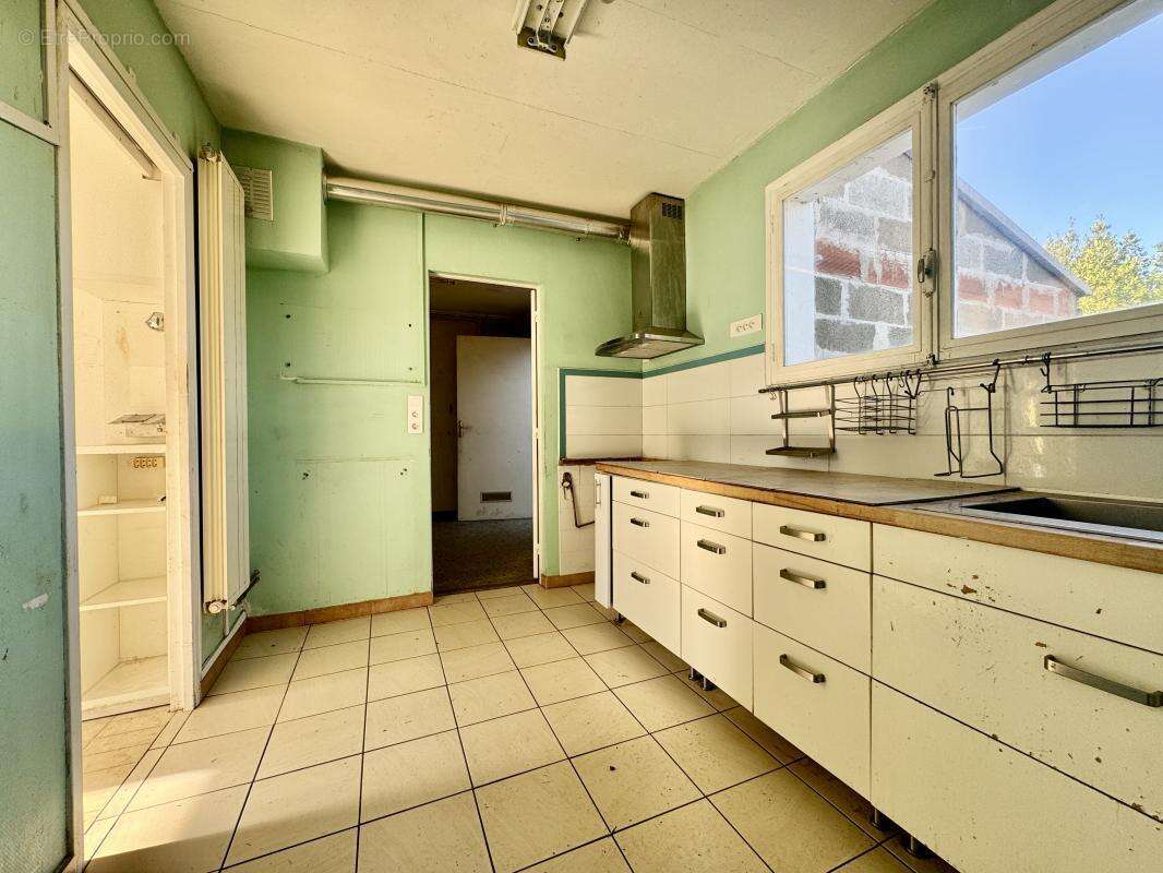 Maison à VILLENAVE-D'ORNON