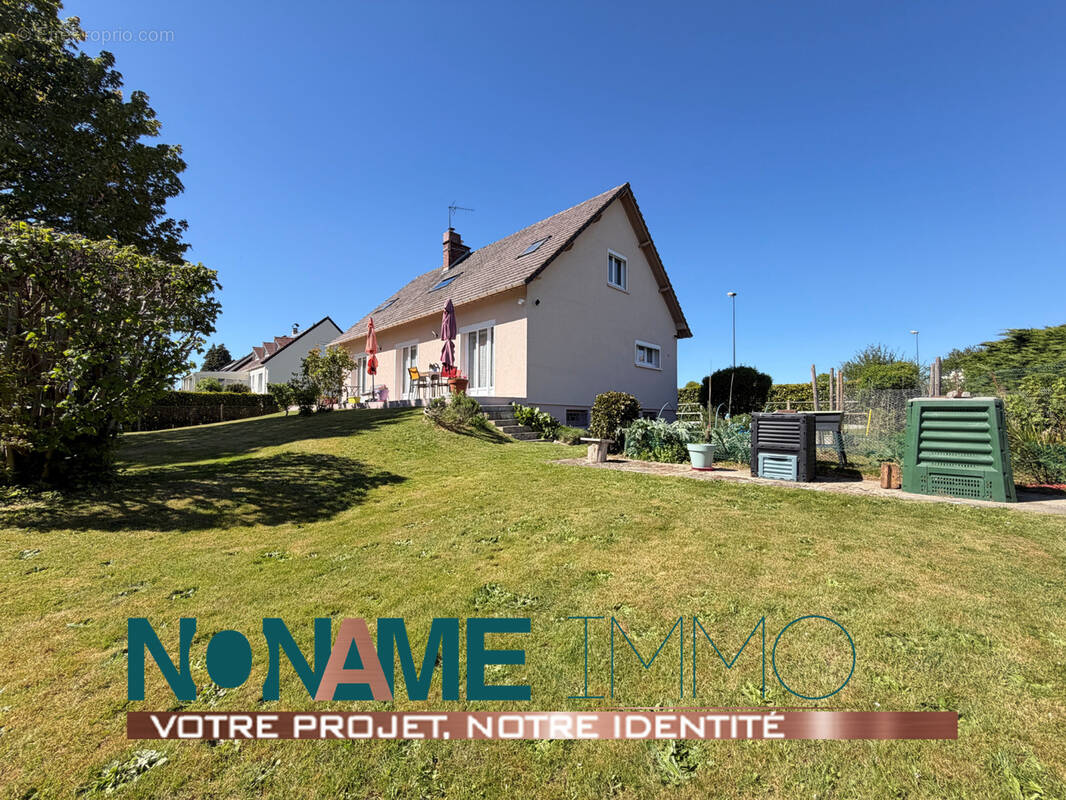 Maison à LE THUIT-SIGNOL