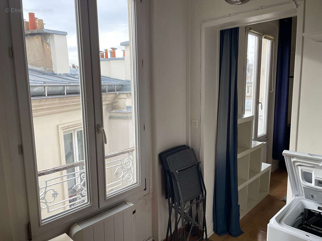 Appartement à PARIS-10E