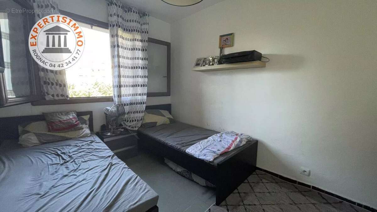 BERRE - Appartement T4 - photo 4
