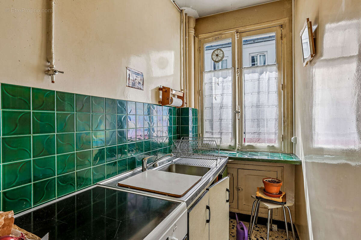 Appartement à PARIS-20E