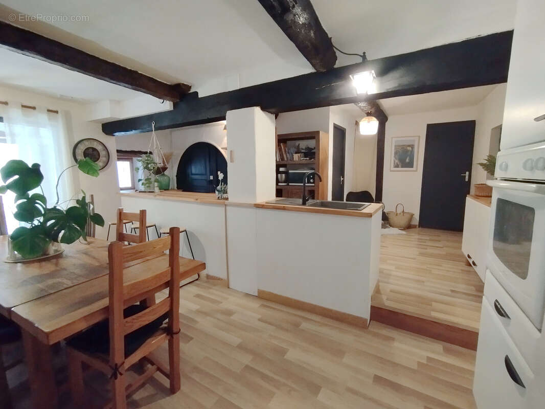 Maison à LA REDORTE