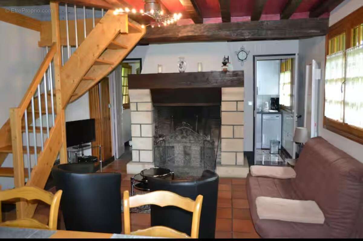 Maison à MONTFORT-SUR-RISLE