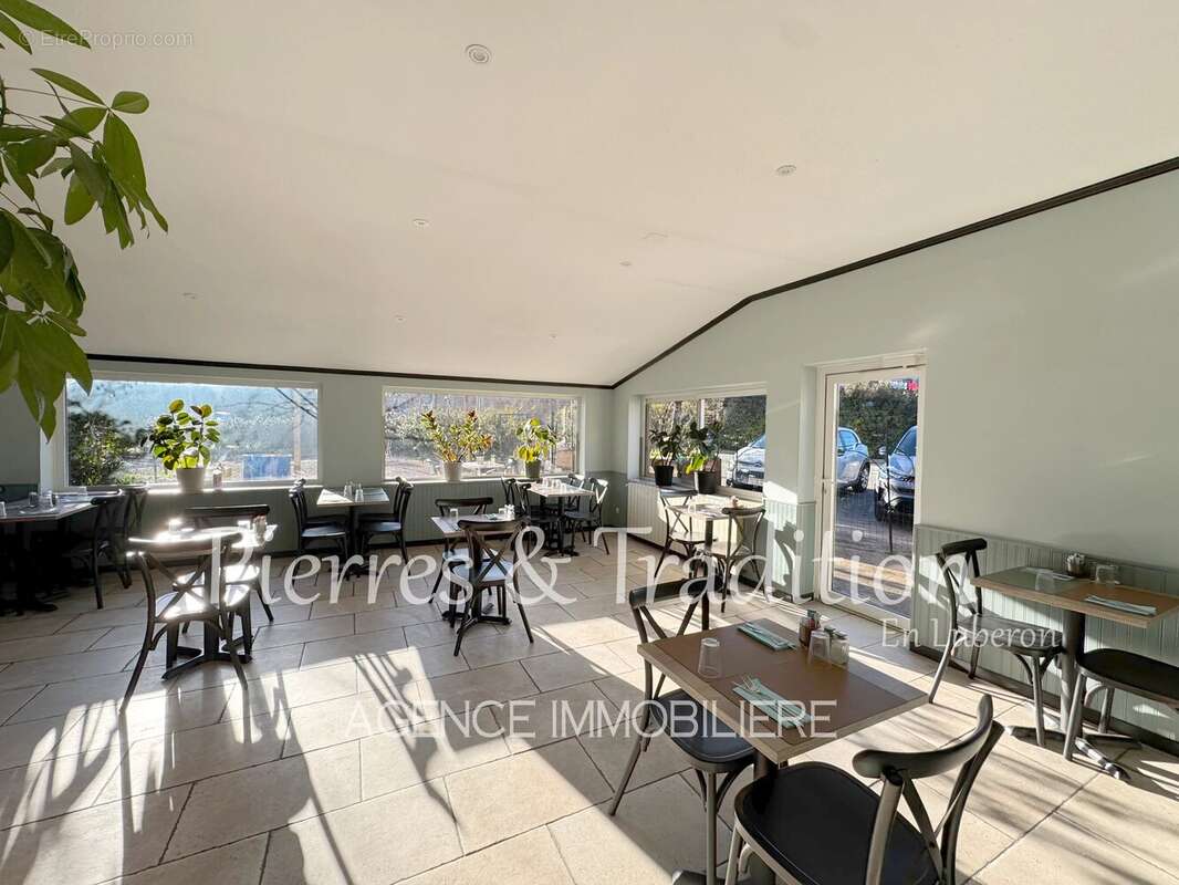 Appartement à APT
