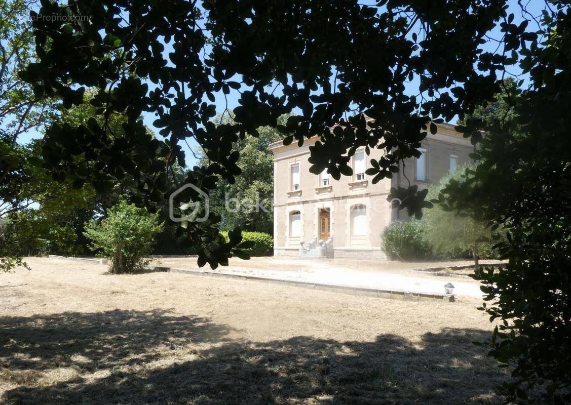 Maison à CABANNES