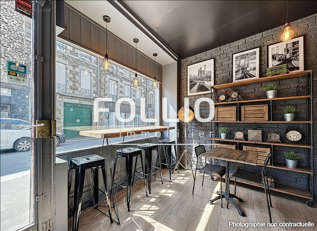 Commerce à FOUGERES