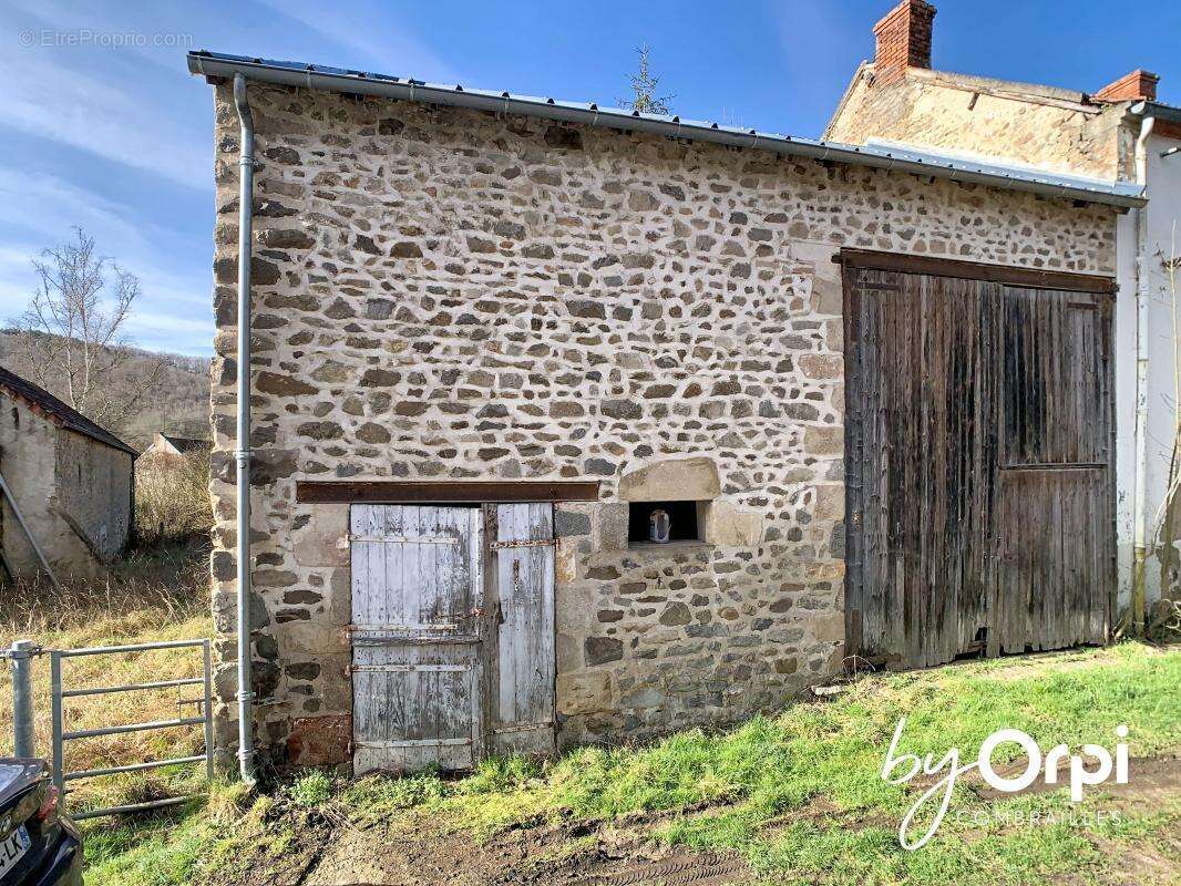 Maison à LA PETITE-MARCHE