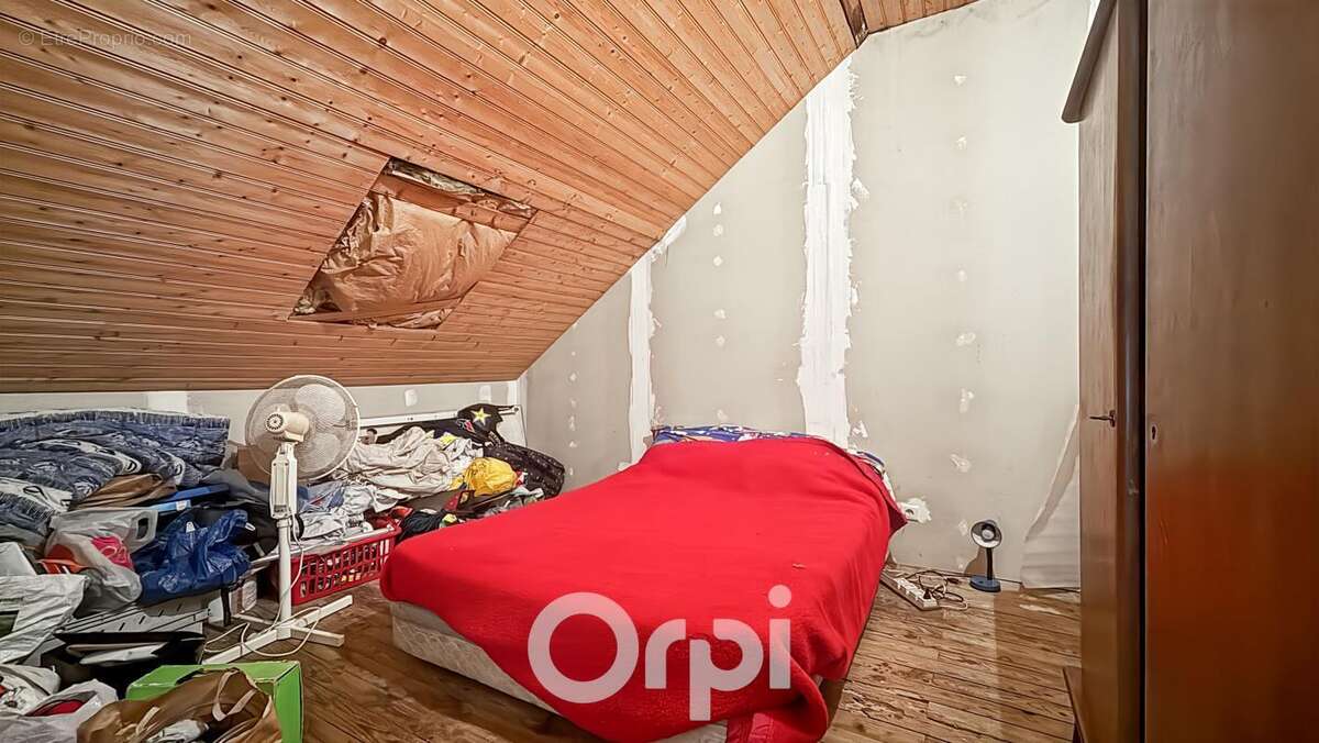 Maison à JABREILLES-LES-BORDES