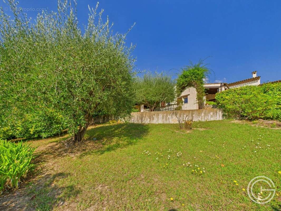 Villa individuelle 199m² avec Piscine + 1857m² de Jardin - LA COLLE SUR LOUP - photo 36