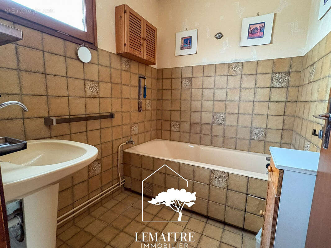 Appartement à LES MATHES