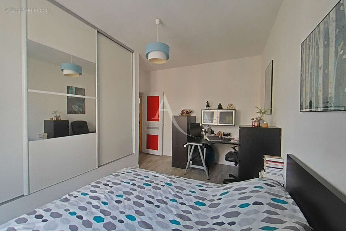 Appartement à THORIGNY-SUR-MARNE