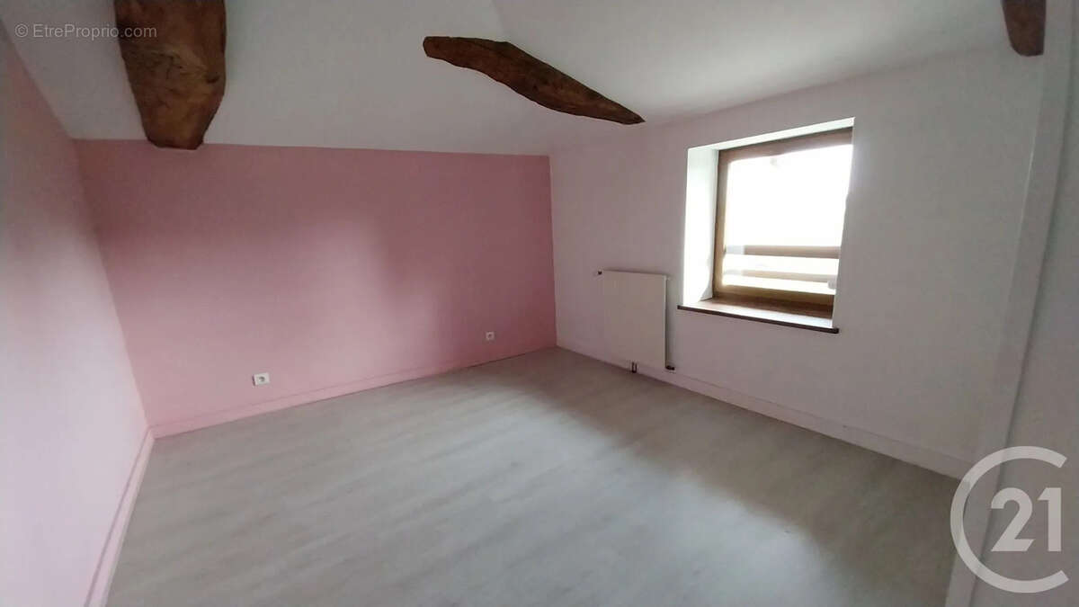 Maison 92 m² à Chaleins  - photo 4