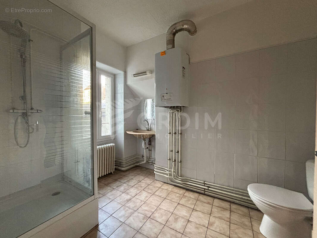 Appartement à TONNERRE