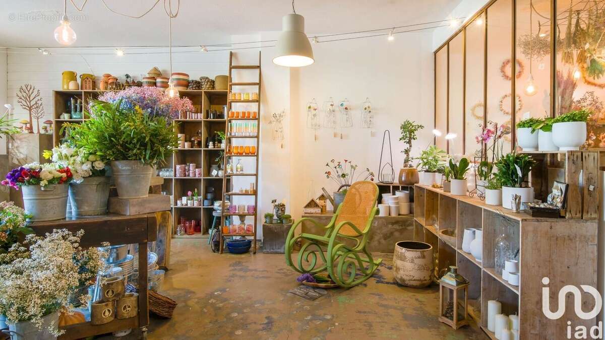 Photo 3 - Commerce à LANGON