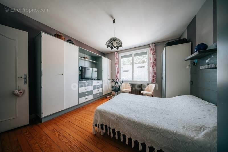 Maison à vendre 6 pièces LA ROCHELLE (17) - photo 18