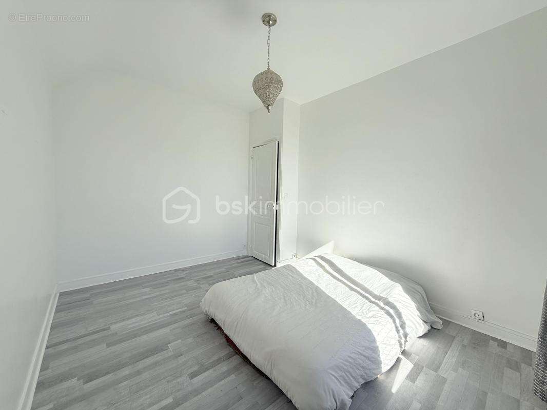 Maison à BONNEUIL-SUR-MARNE