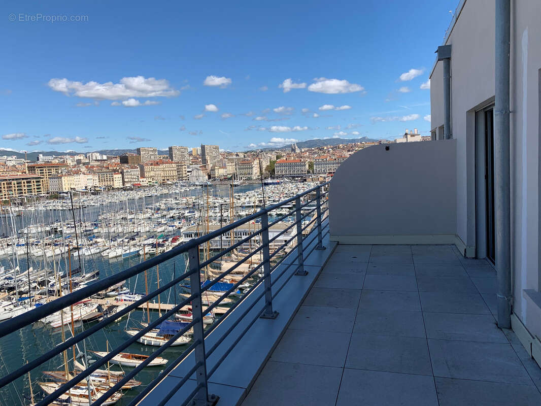 Appartement à MARSEILLE-7E