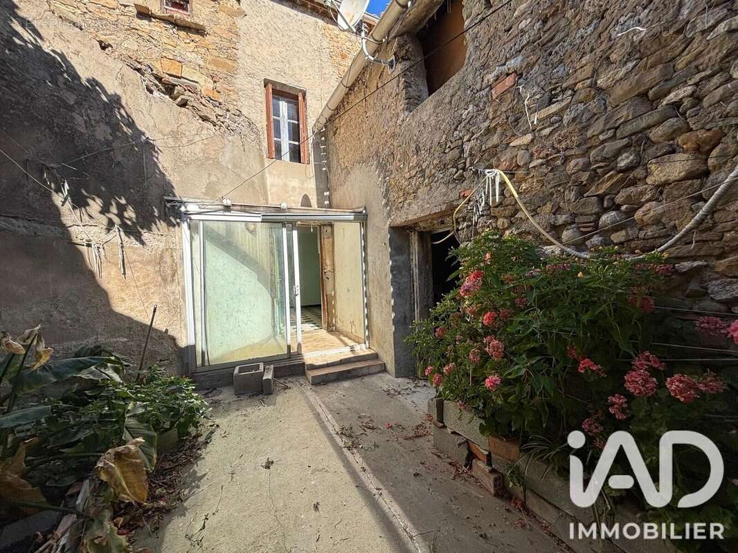 Maison 88 m² à Conilhac-Corbieres  - photo 7
