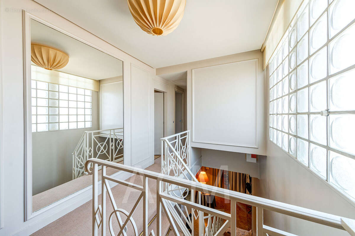 Maison à MAISONS-LAFFITTE