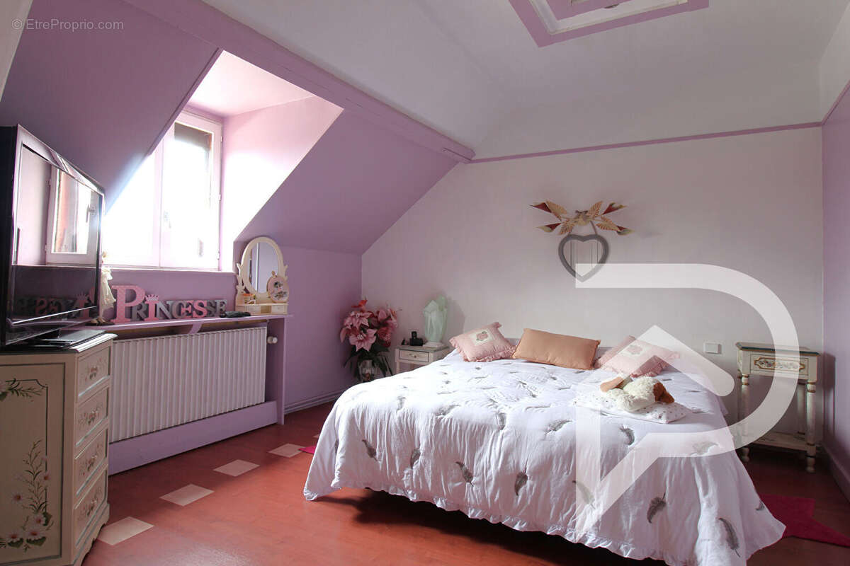 Maison à GRANDFRESNOY