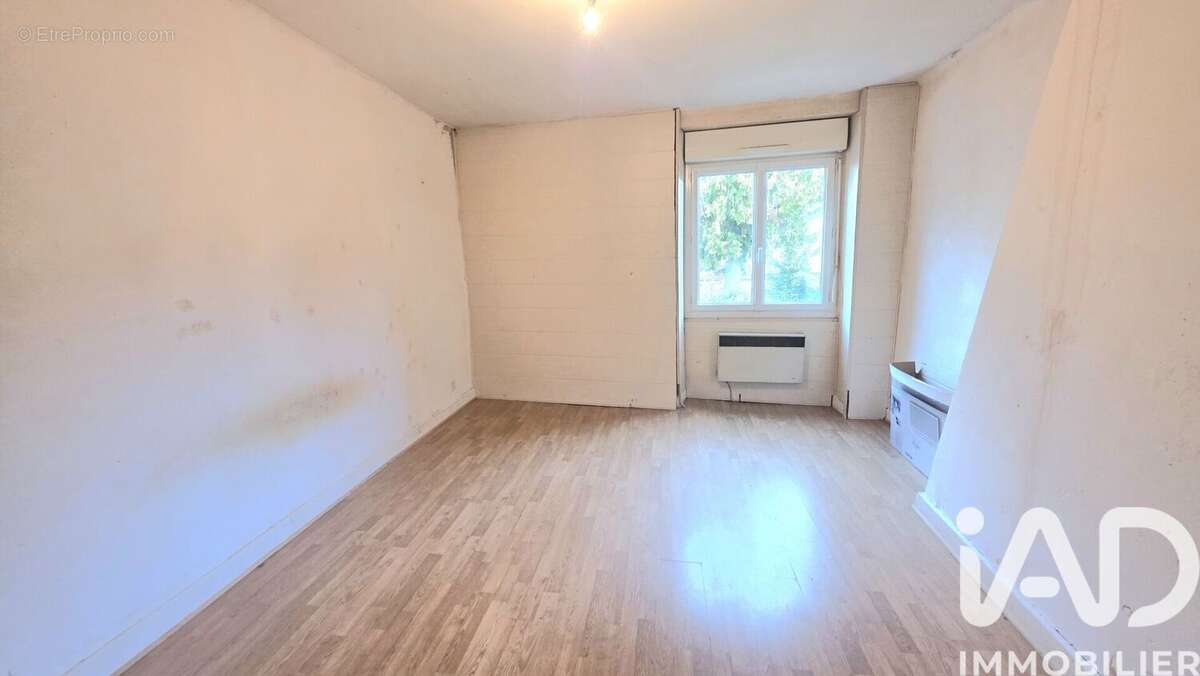 Photo 8 - Maison à ARC-EN-BARROIS