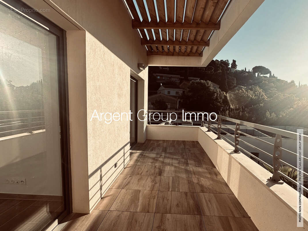 Maison à LE LAVANDOU