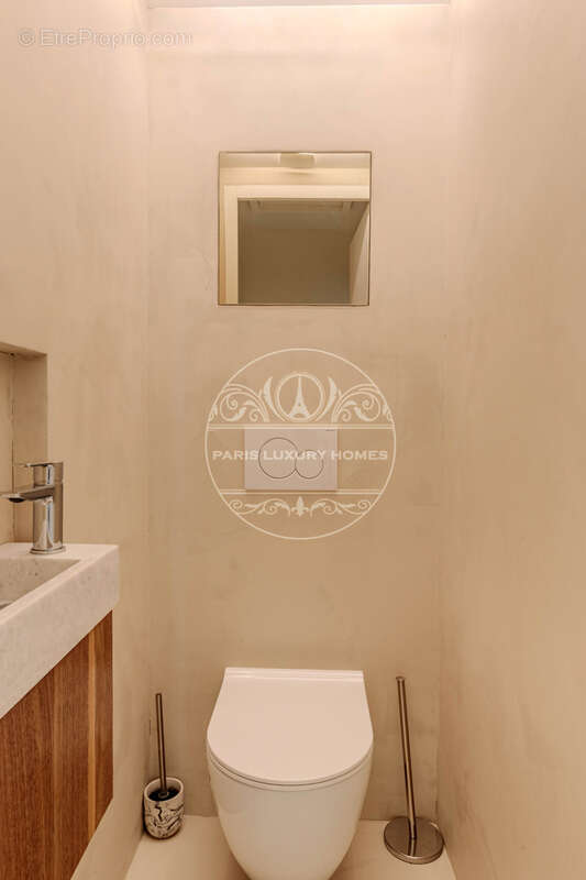 Appartement à PARIS-6E