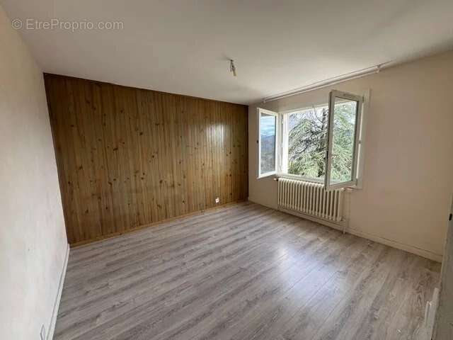 Maison à LA MURE