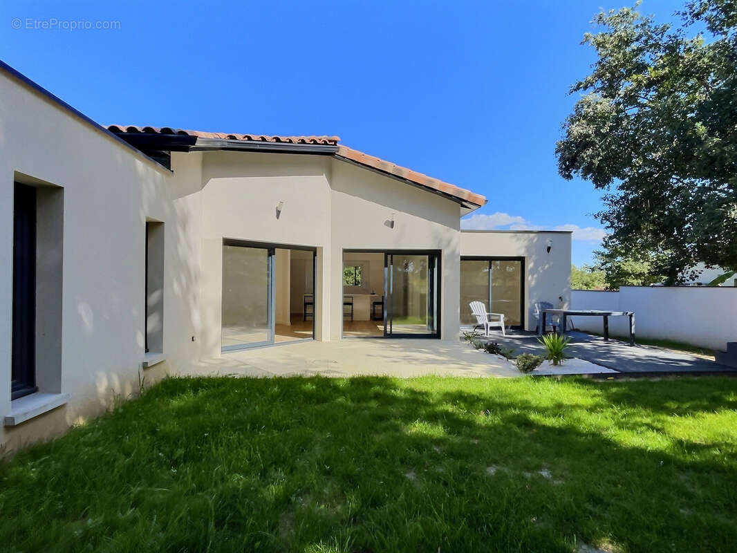 Maison à LAVAUR
