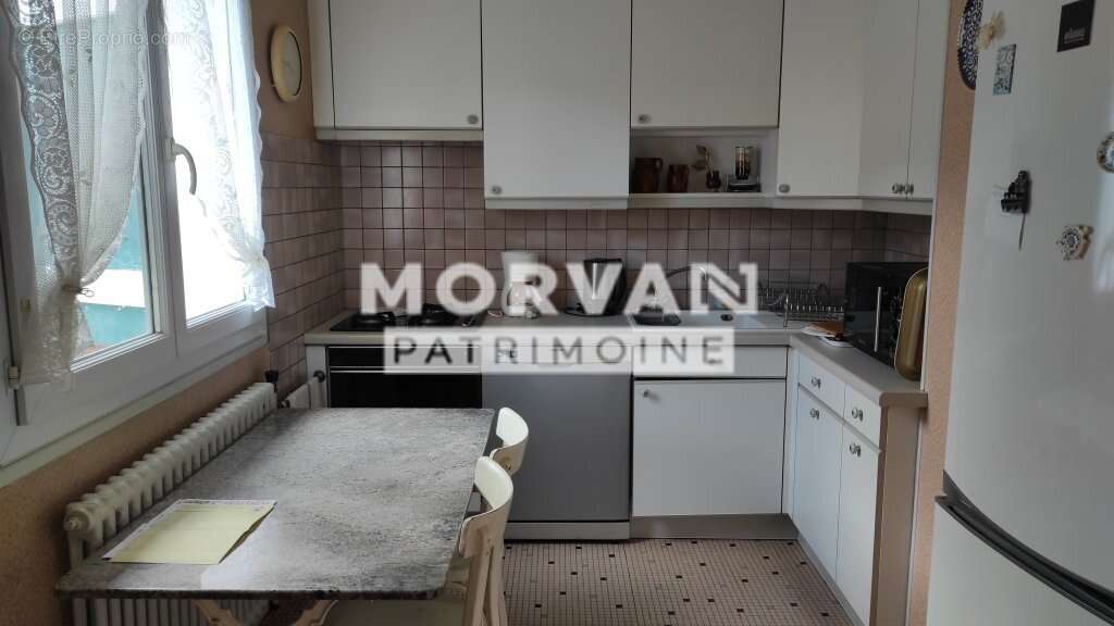 Maison à CHATEAU-CHINON(VILLE)