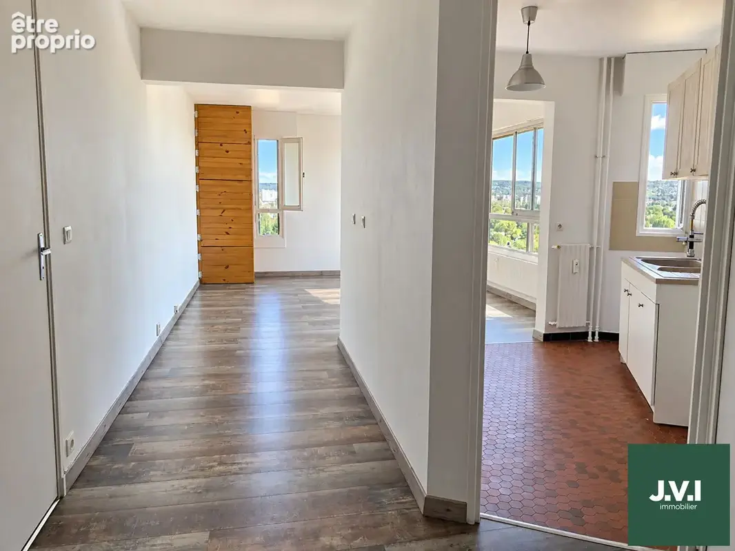 Appartement à SAINT-GRATIEN