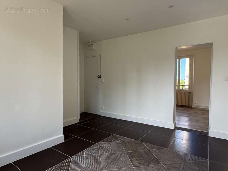 Appartement à PARAY-LE-MONIAL