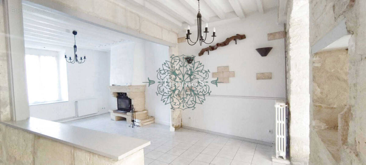 Maison à MOUY