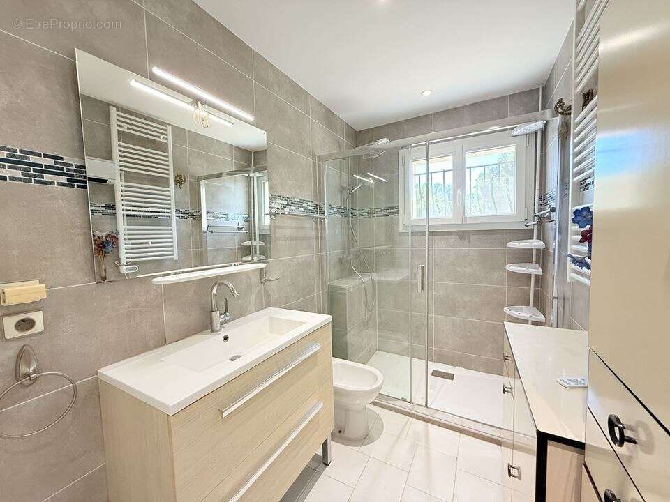 Maison à VILLENEUVE-LES-MAGUELONE