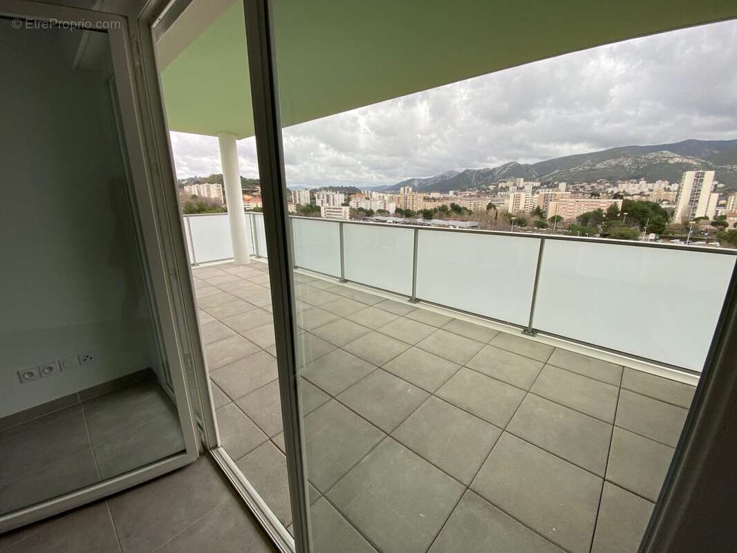 Appartement à MARSEILLE-12E