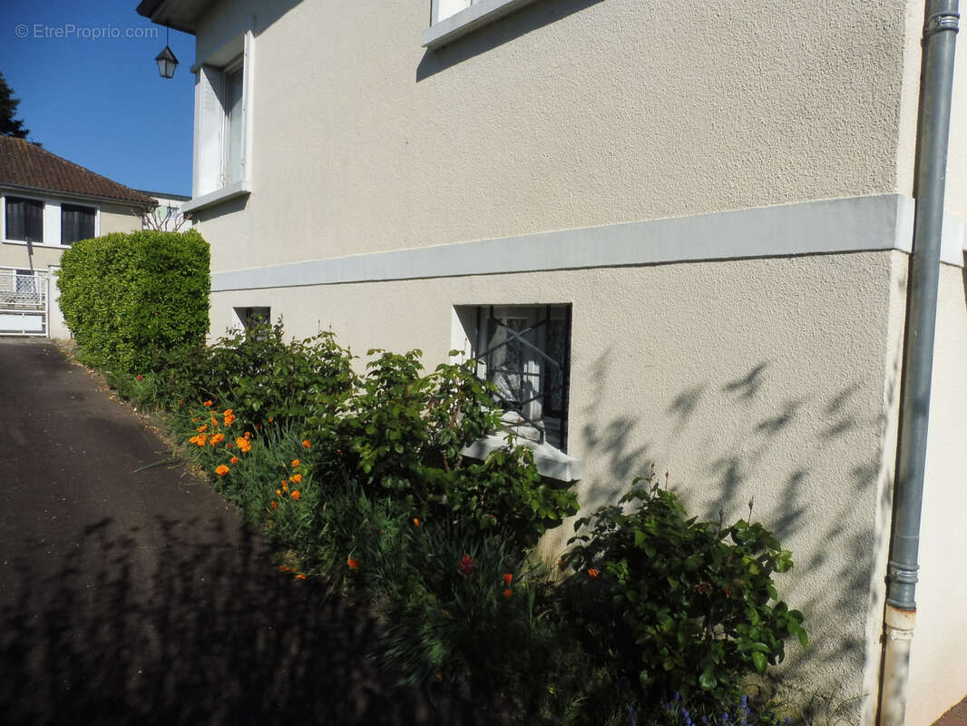 Maison à RIBERAC