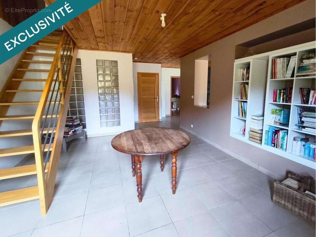 Maison 223 m² à Aydat  - photo 5