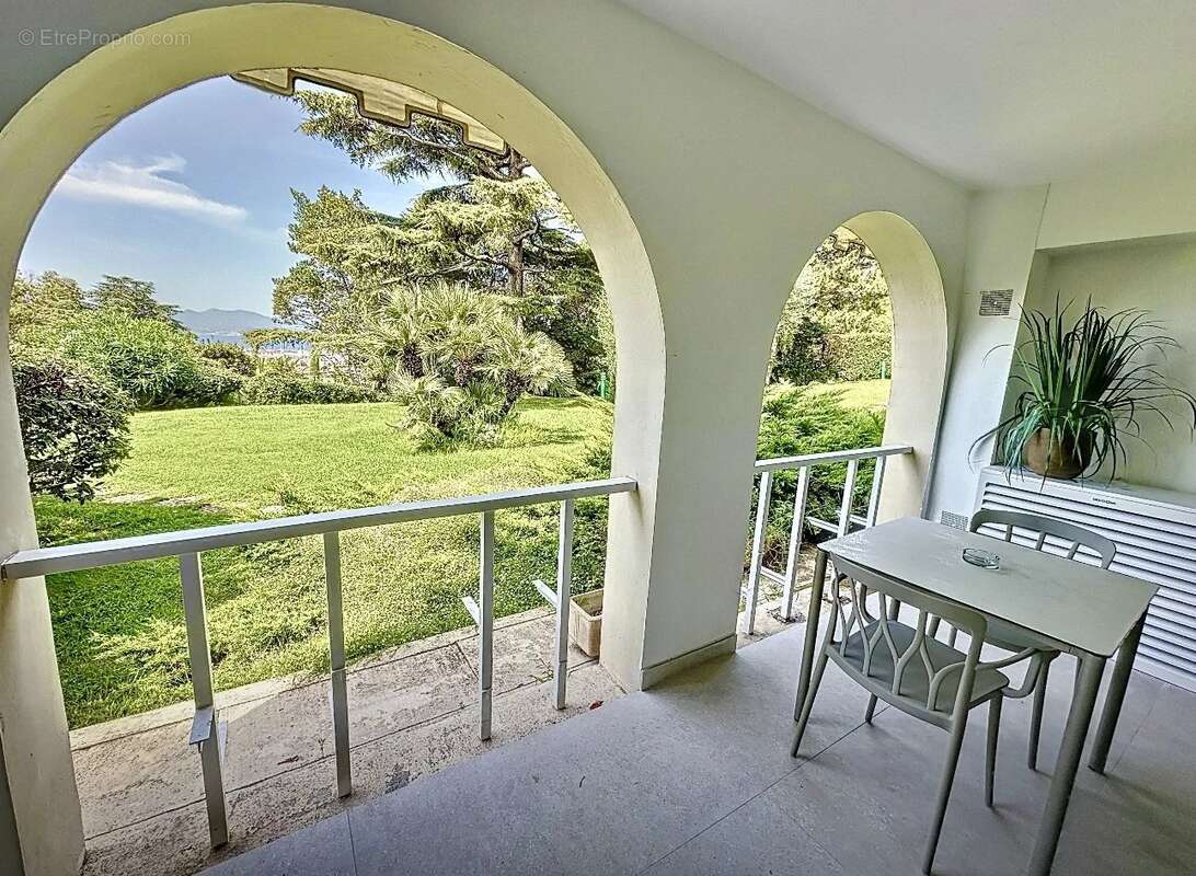 Appartement à CANNES